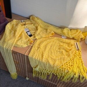 NWT SET Yellow Crochet set